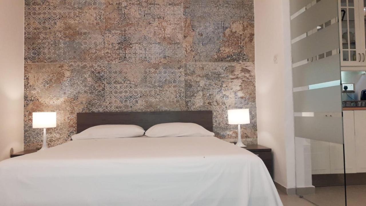 Valletta Most Central Studio Apartment 16Th-Century Building Buitenkant foto